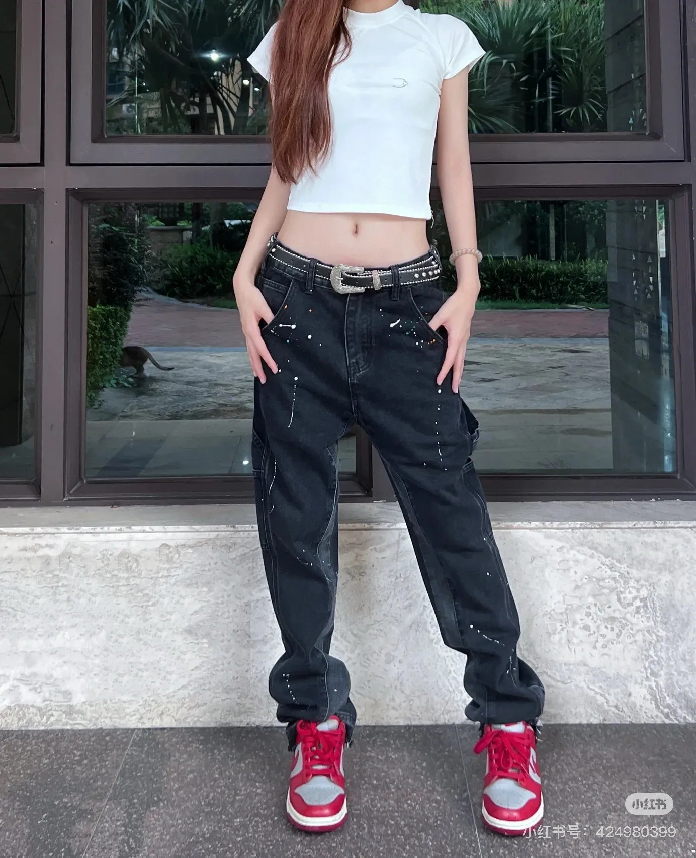 #8060 P220💰 GALLERY DEPT. Spliced ​​washed vintage jeans for men and women, high street splashed ink trousers, micro-flared casual trousers, trendy couples, the same style. Time-consuming waste materials, hand-made inkjet is an indispensable highlight.   Customized buttons, the buckle surface has been oxidized and distressed, customized ykk zippers, the minimum order is extremely high, the details of the accessories are all in place, and the hangtag and packaging are as always.  Color: Black Size: S-XXL (corresponding to 28-36)